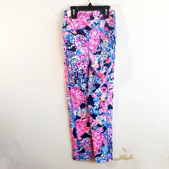 Lilly Pulitzer Leggings Weekender High Rise Midi Navy Turtle Amazement XXS NWT - Picture 11 of 15